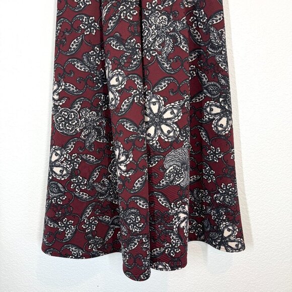 Closet London Fit & Flare Dress Burgundy Black & White Floral Sleeveless Size 4 - Picture 5 of 10